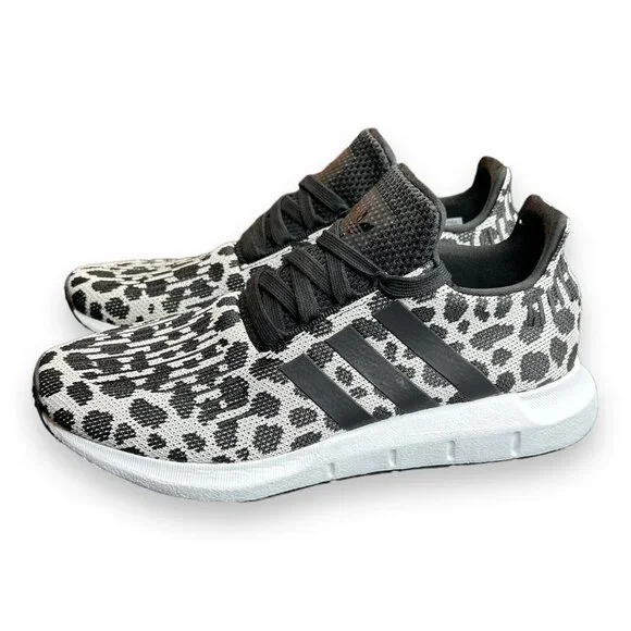 adidas gazelle silver green womens adidas Originals Women's Tokyo "Leopard"